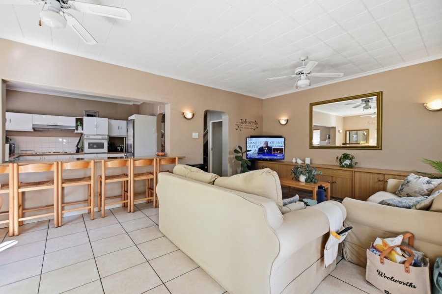 3 Bedroom Property for Sale in Table View Western Cape